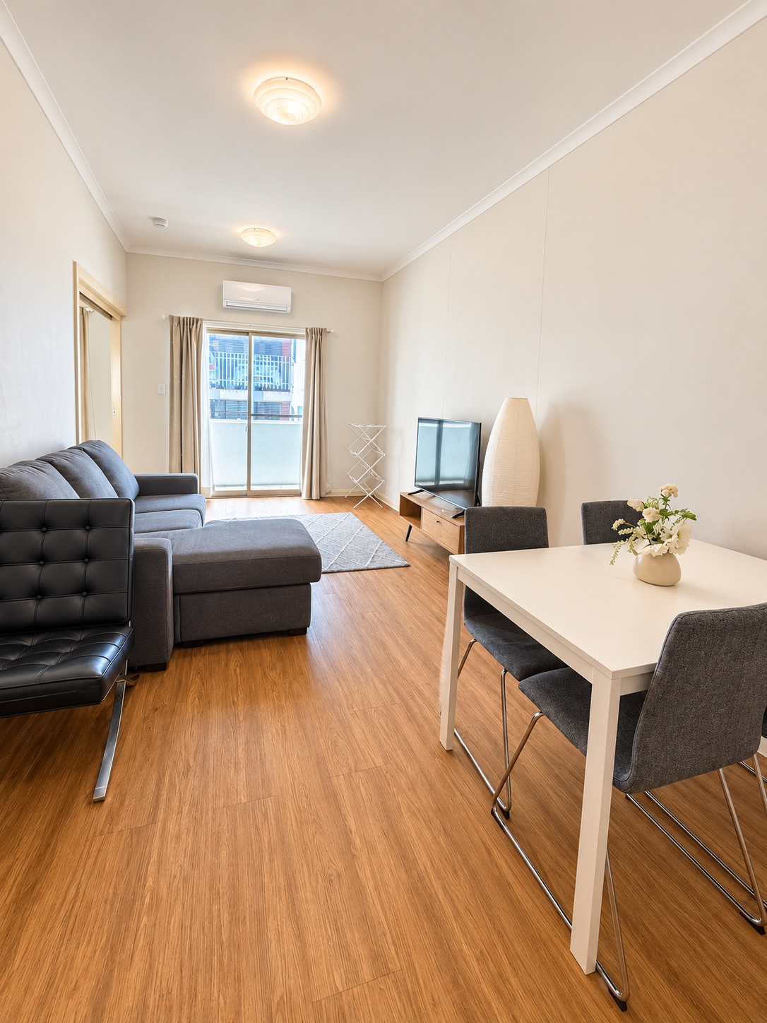 Glebe 2BR | Free Parking | Next to Broadway - Apartments for Rent in ...