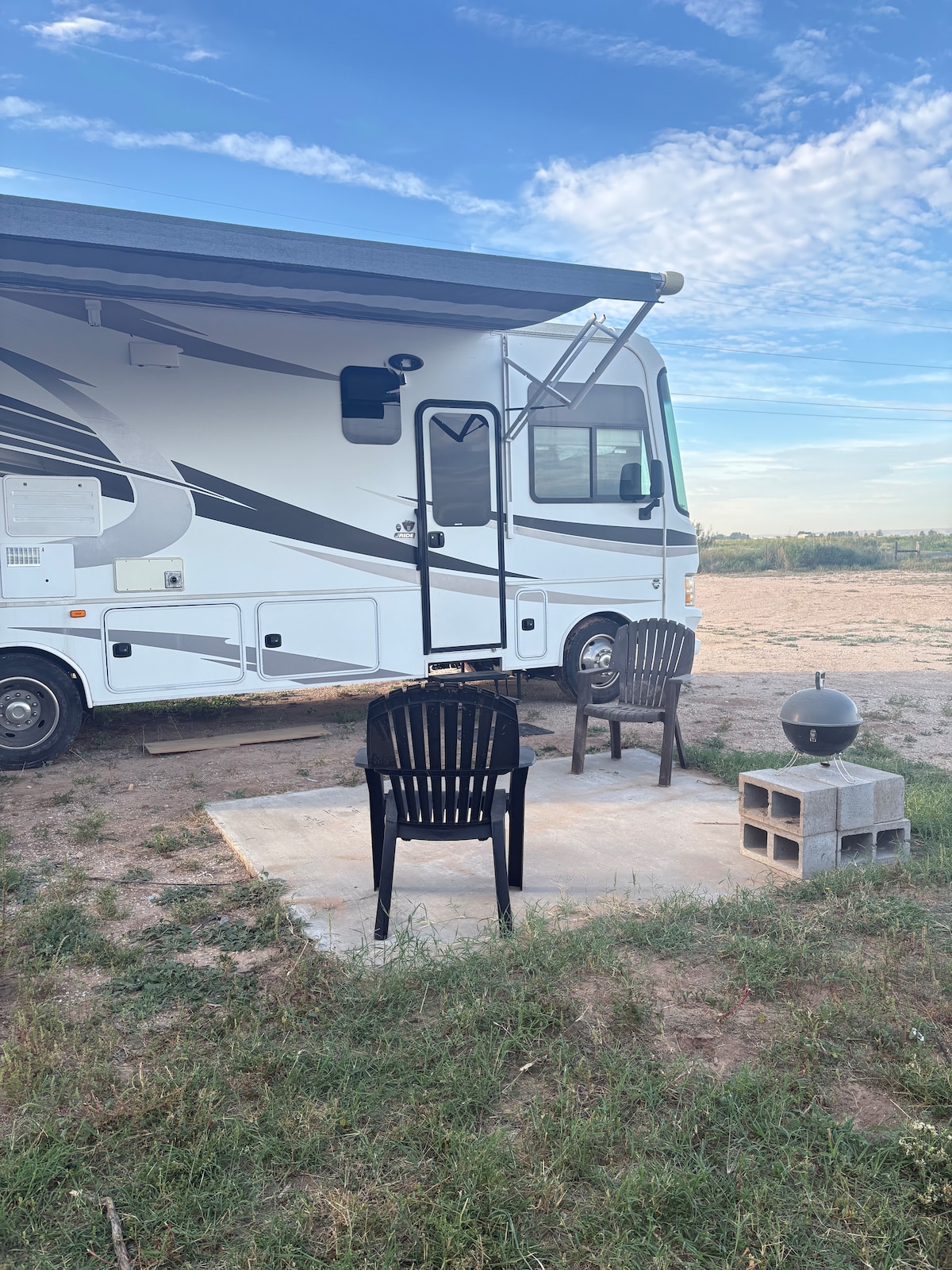 420 friendly cozy RV retreat near the caverns - Campers/RVs for Rent in ...