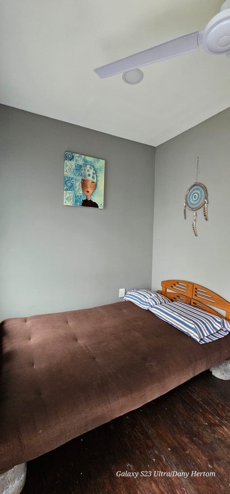 Centrally located, quiet, cozy loft - Shipping containers for Rent in ...