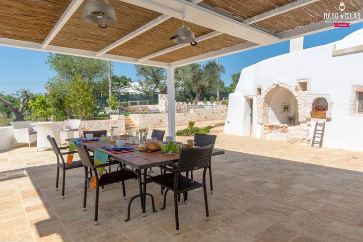 Trullo Apulia: swimming pool, jacuzzi & steam room gallery image 3