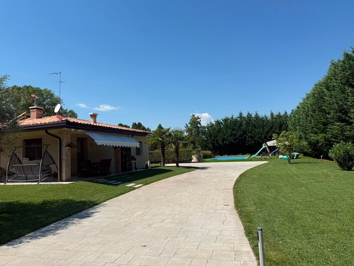 Villa Con Piscina - 10 Minuti Da Venezia - Italia