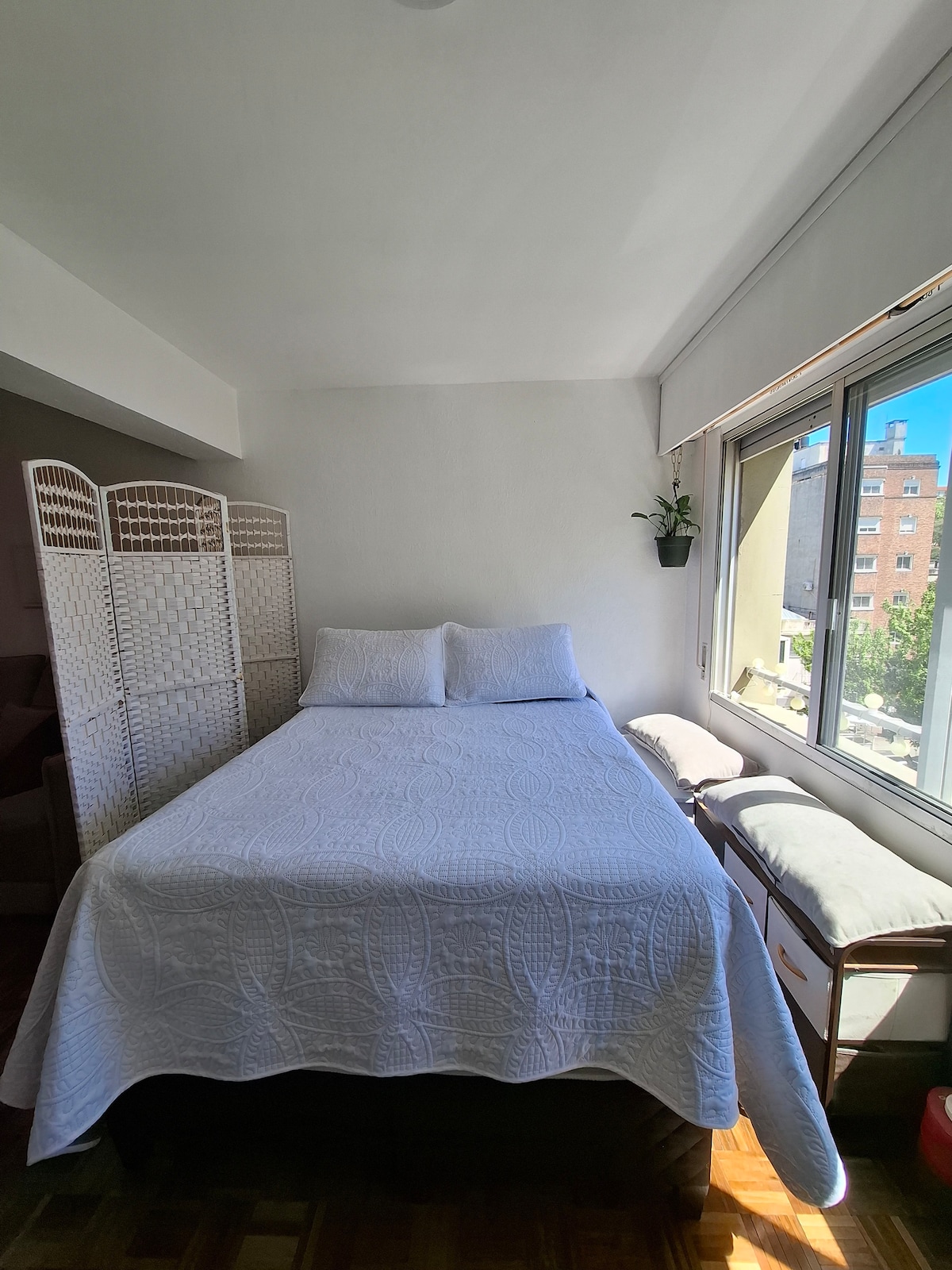 Spacious studio in Pocitos Copa Libertadores Final - Apartments for ...