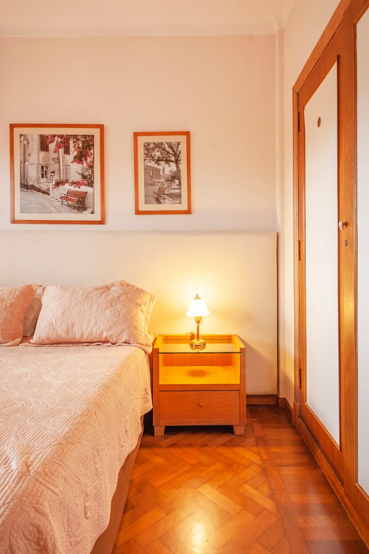 საძინებელი 1