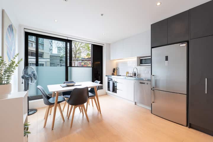 Cosy 1 Bedroom City Escape in Central Auckland - Apartments for Rent in ...