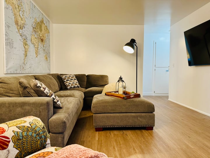 Ski + City + Hospital + Concerts + Cozy + Shopping - Apartments for ...