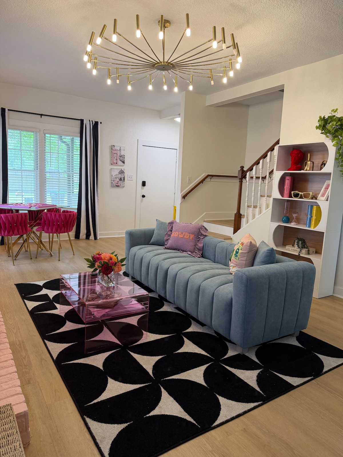 The Iron Lady – A Funky Tomball Retreat - Houses for Rent in Tomball ...