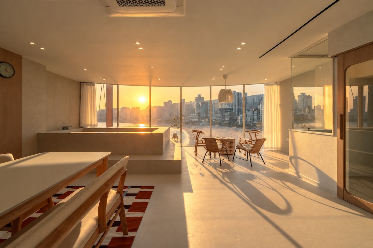Airbnb: Vacation Rentals, Cabins, Beach Houses, Unique Homes & Experiences