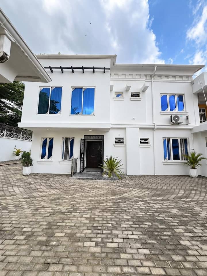 Pool Smart Start Kit The bloom (party Rates) - Apartments for Rent in Abuja, Federal Capital ...