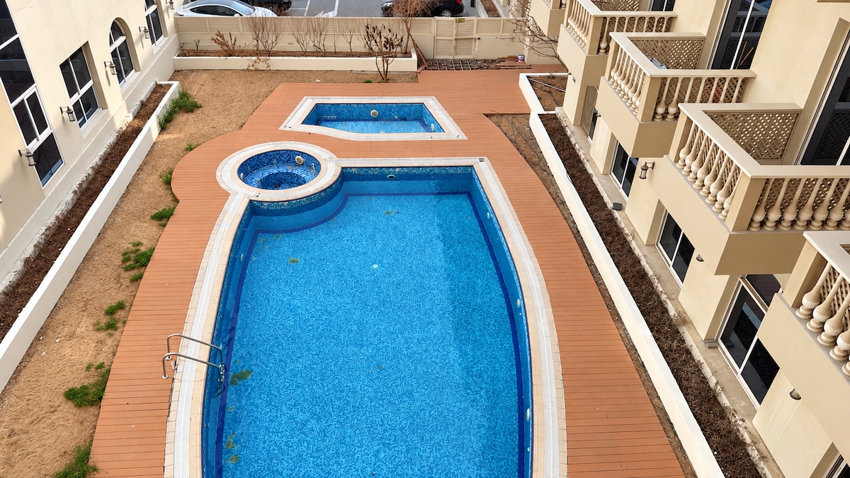 JVC studio with balcony, king bed & self check-in - Apartments for Rent ...