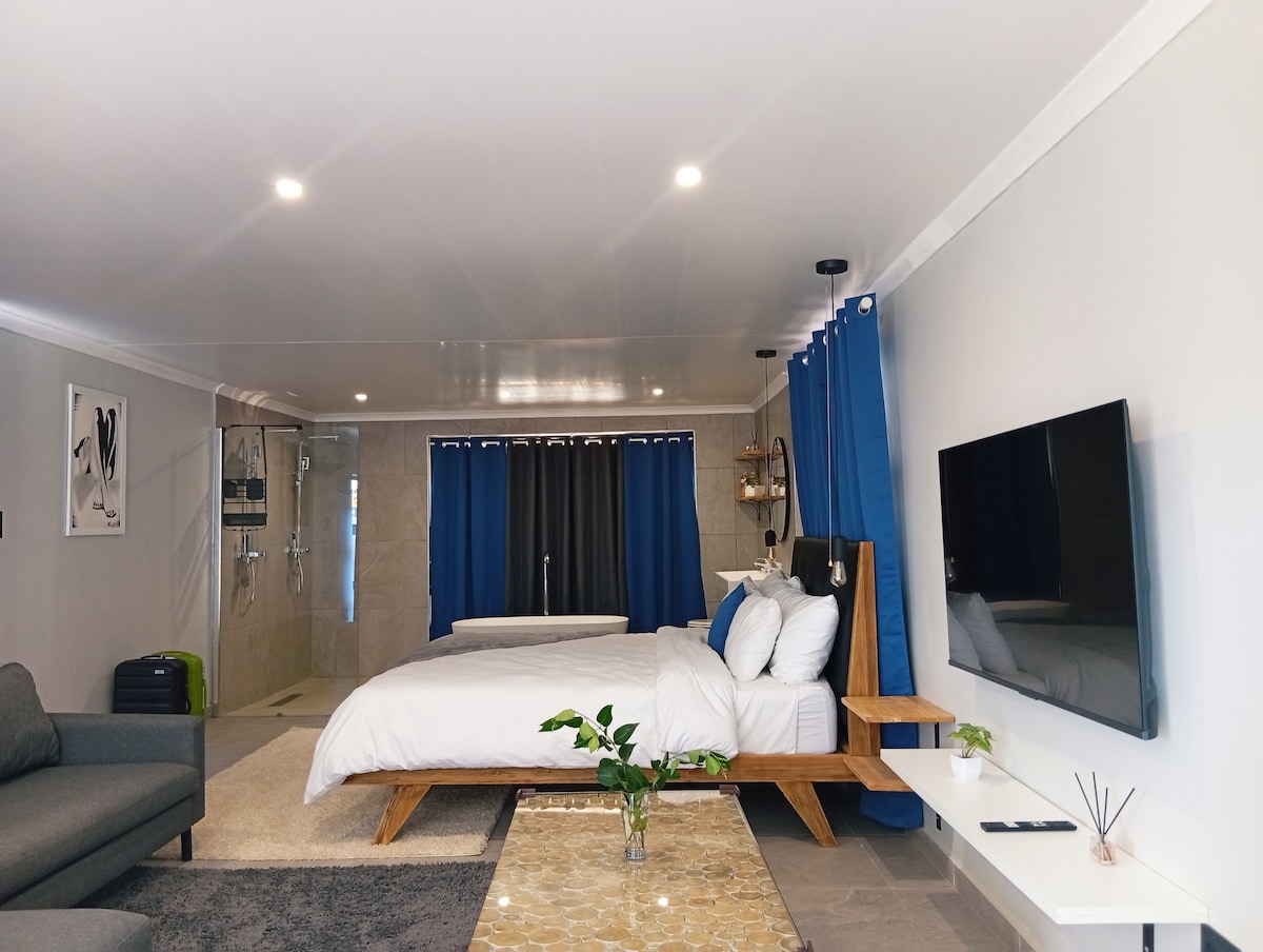 Mills Medallion - Houses for Rent in Roodepoort, Gauteng, South Africa ...