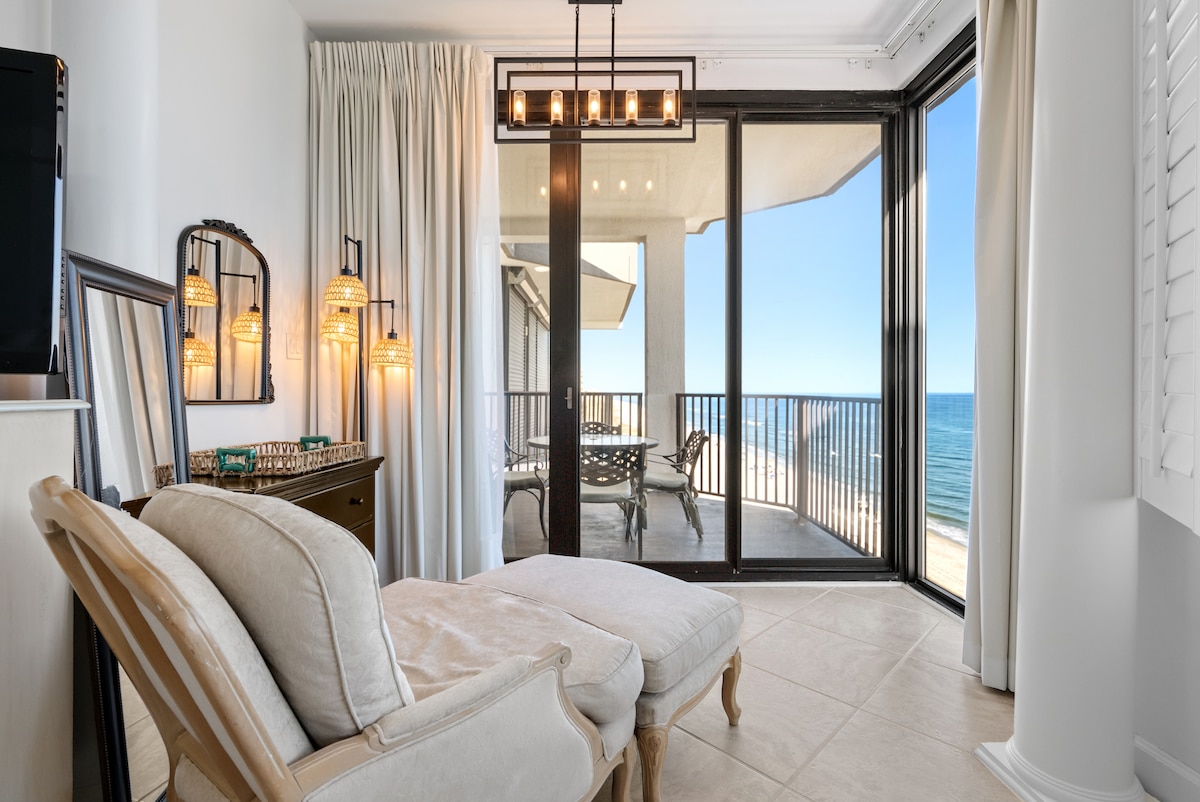 Luxury 2BR Penthouse Condo - Beachfront PH1202 - Apartments for Rent in ...