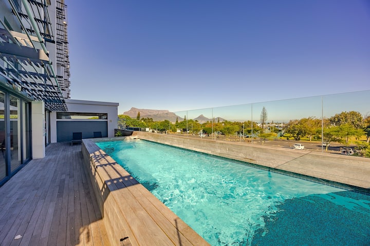 486 Cache 506 - Sunny Views of Table Bay and Table Mountain - Flats for Rent in ...