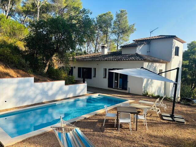 Entire house in Tamariu, Costa Brava next to beach gallery image 3