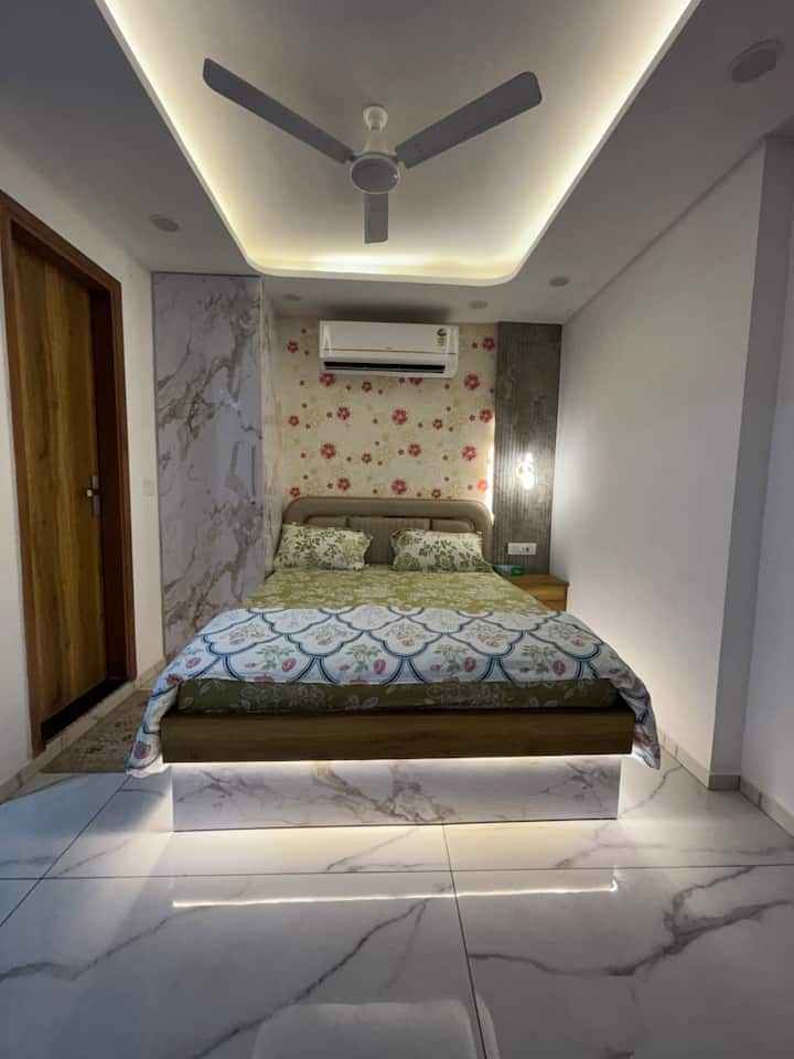 The Happy Place | Cozy & Relaxing Stay - Room No.3 - Apartments for ...