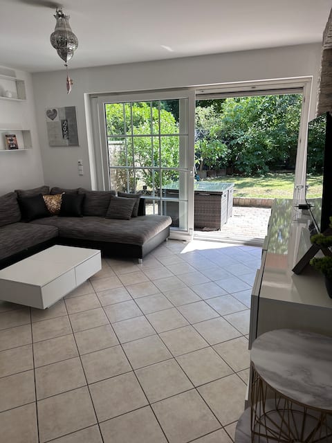 Modern feel-good oasis near Cologne