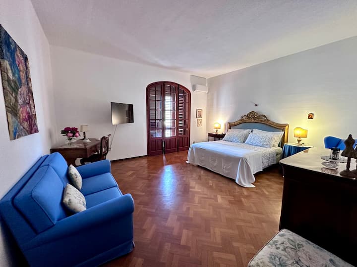 غرفة النوم 1