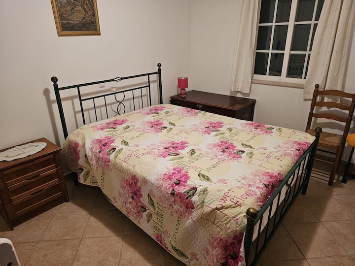 Dhomë gjumi 2