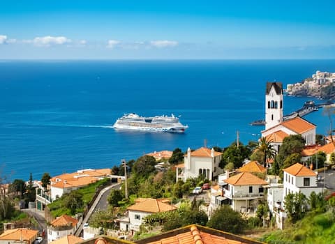 Airbnb em destaque: Studio Flat with Breathtaking Funchal Bay Views em São Gonçalo