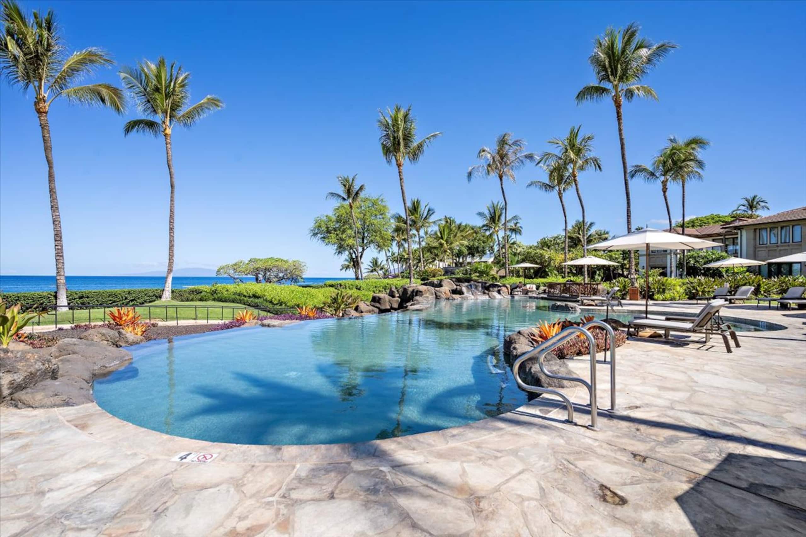 Villa in Kihei · ★4.94 · 3 bedrooms · 4 beds · 3 baths - Image 92