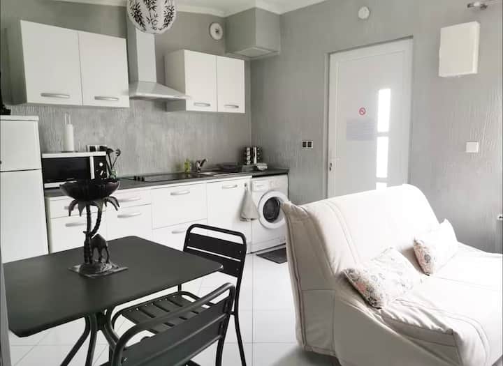 Beau Studio Calme Avec Jardinet - Villenave-d'Ornon