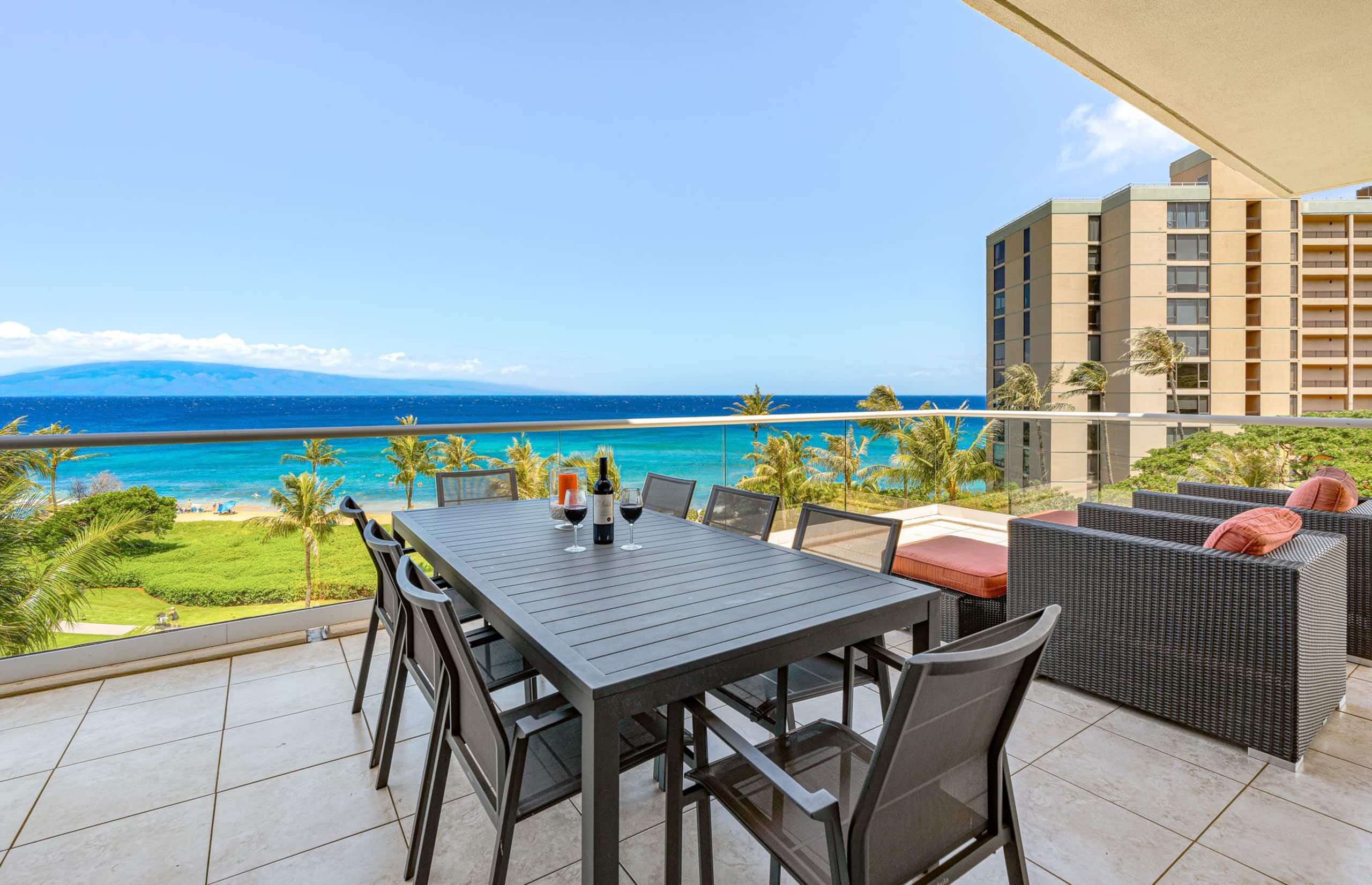 Condo in Lahaina · ★5.0 · 3 bedrooms · 4 beds · 3 baths - Image 22