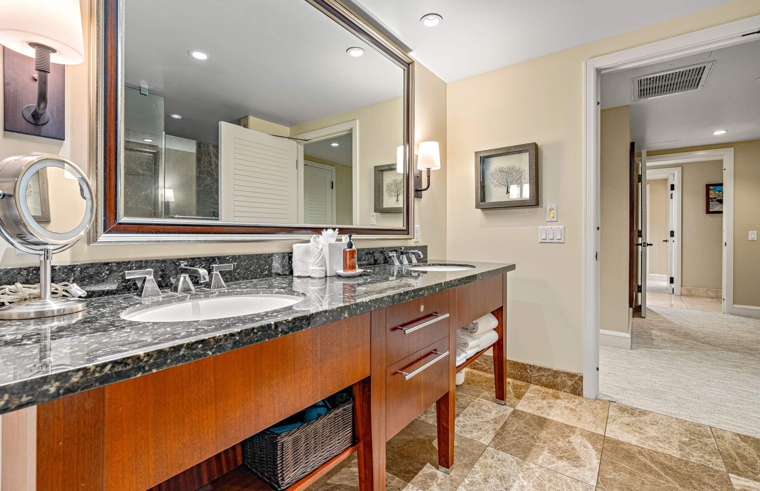Condo in Lahaina · ★5.0 · 3 bedrooms · 4 beds · 3 baths - Image 28