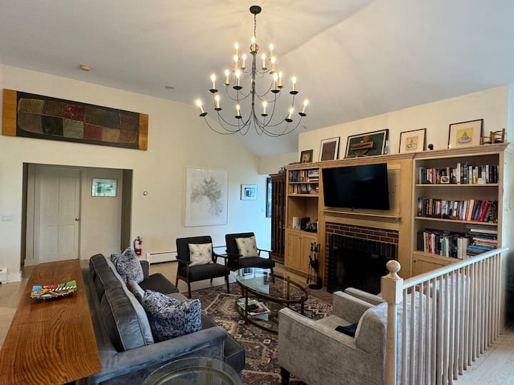 A Tranquil Country Home With Stunning Views - Copake Lake, NY
