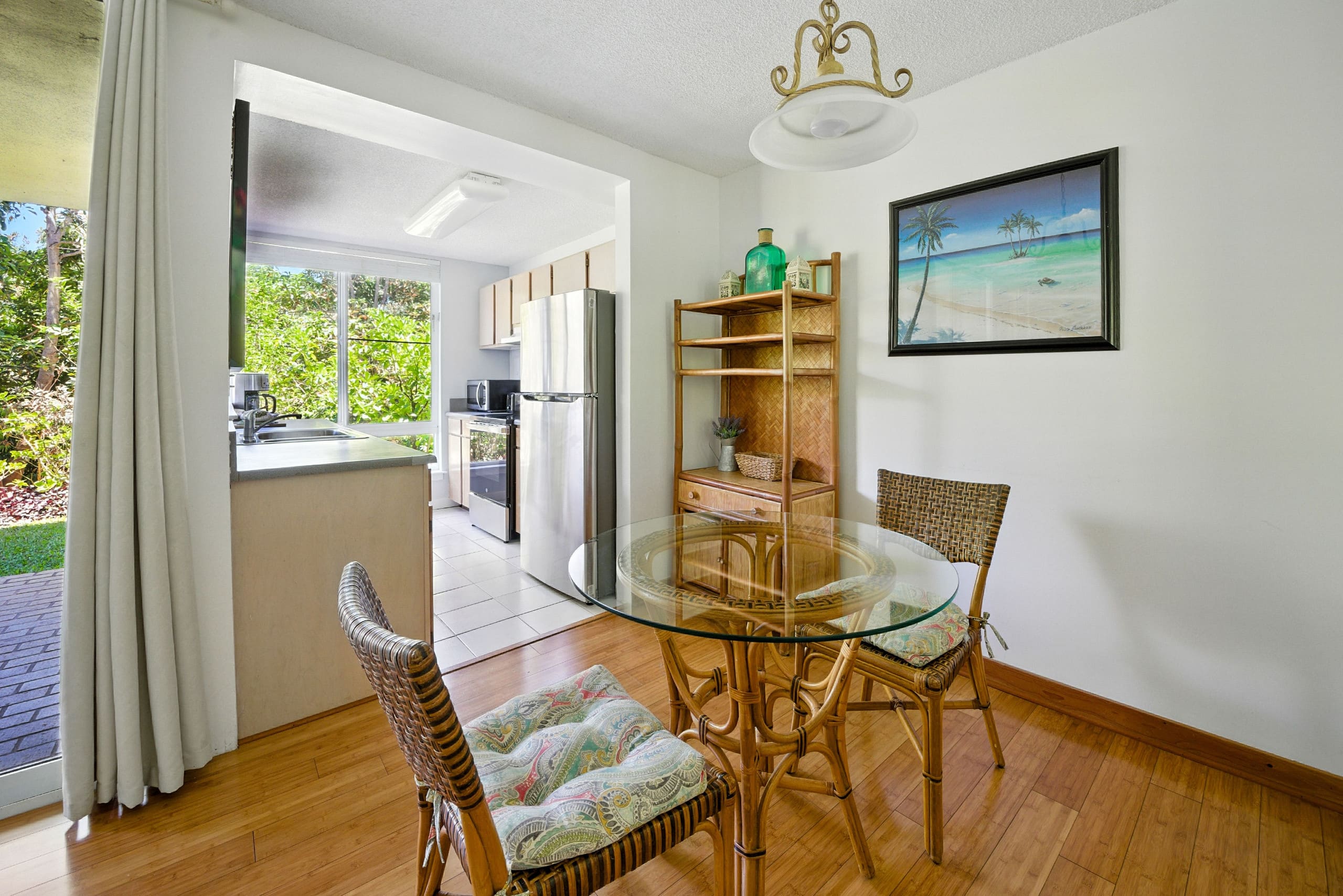 Honeymooners Resort Getaway in Paradise* Sleeps 2 - Photo 3