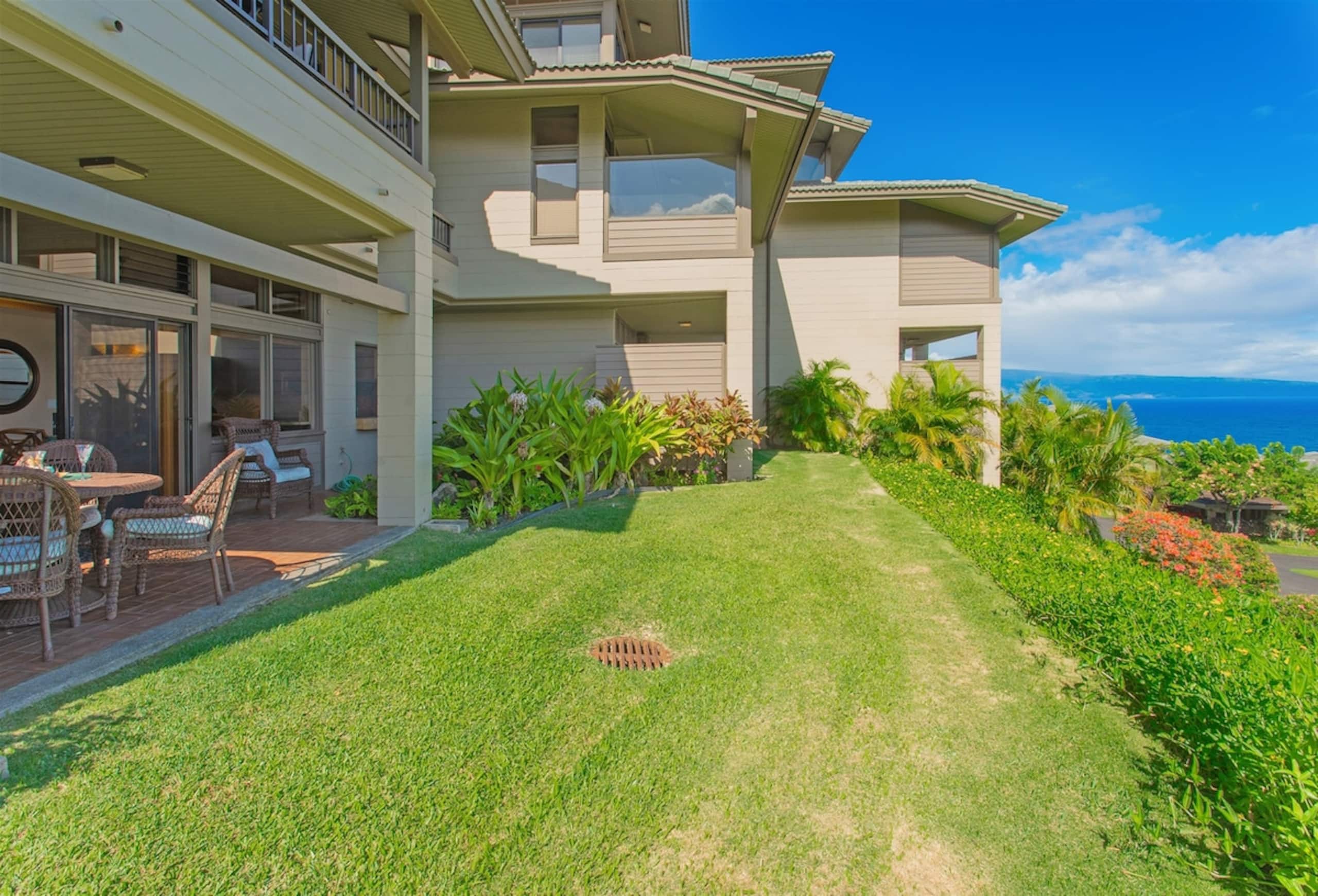 Villa in Lahaina · ★4.96 · 1 bedroom · 2 beds · 2 baths - Image 15