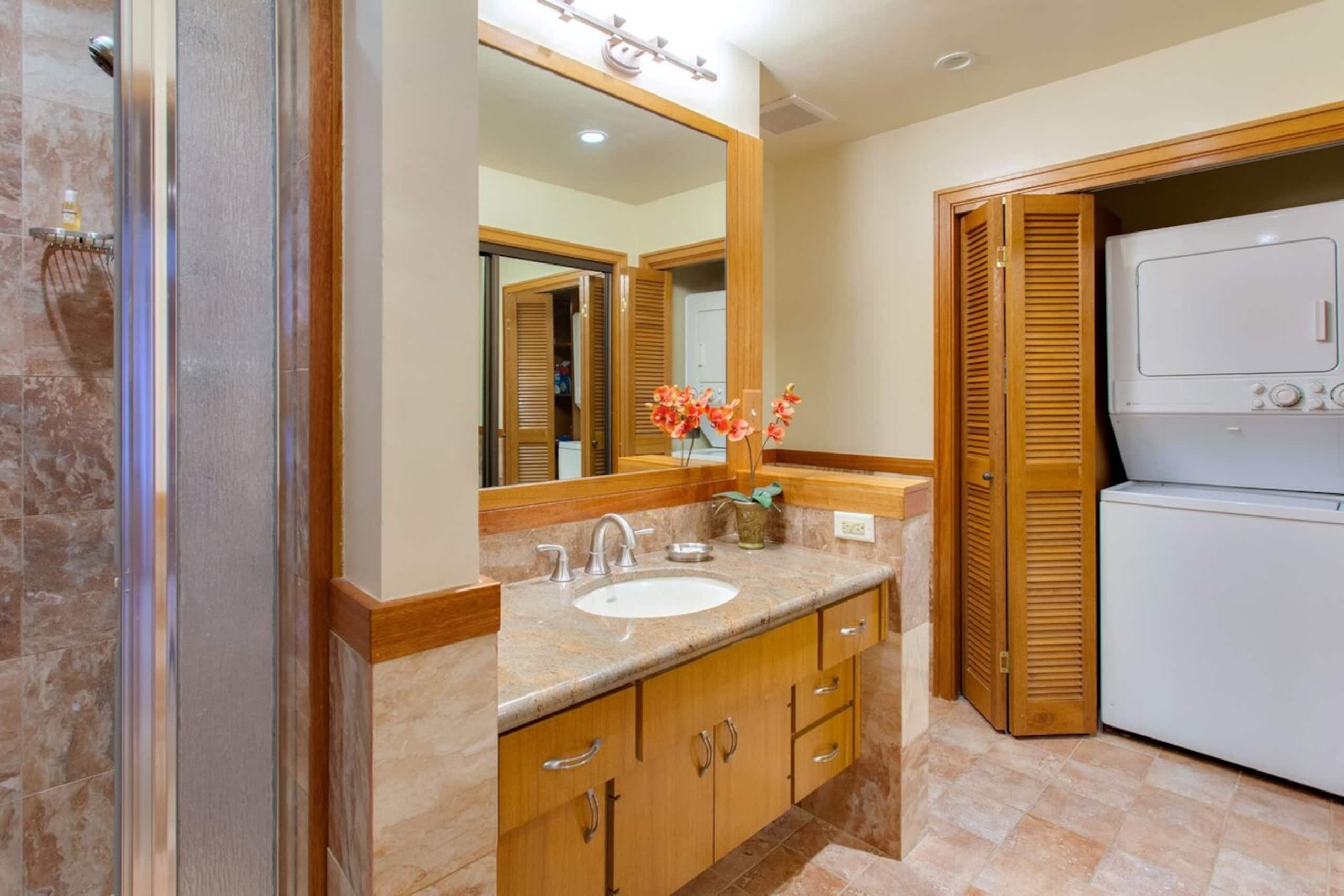 Villa in Lahaina · ★4.89 · 1 bedroom · 2 beds · 2 baths - Image 25