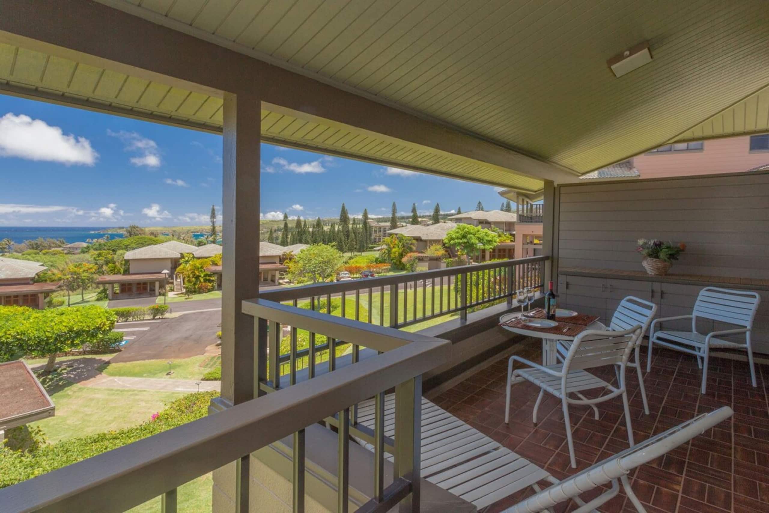 Villa in Lahaina · ★4.89 · 1 bedroom · 2 beds · 2 baths - Image 13