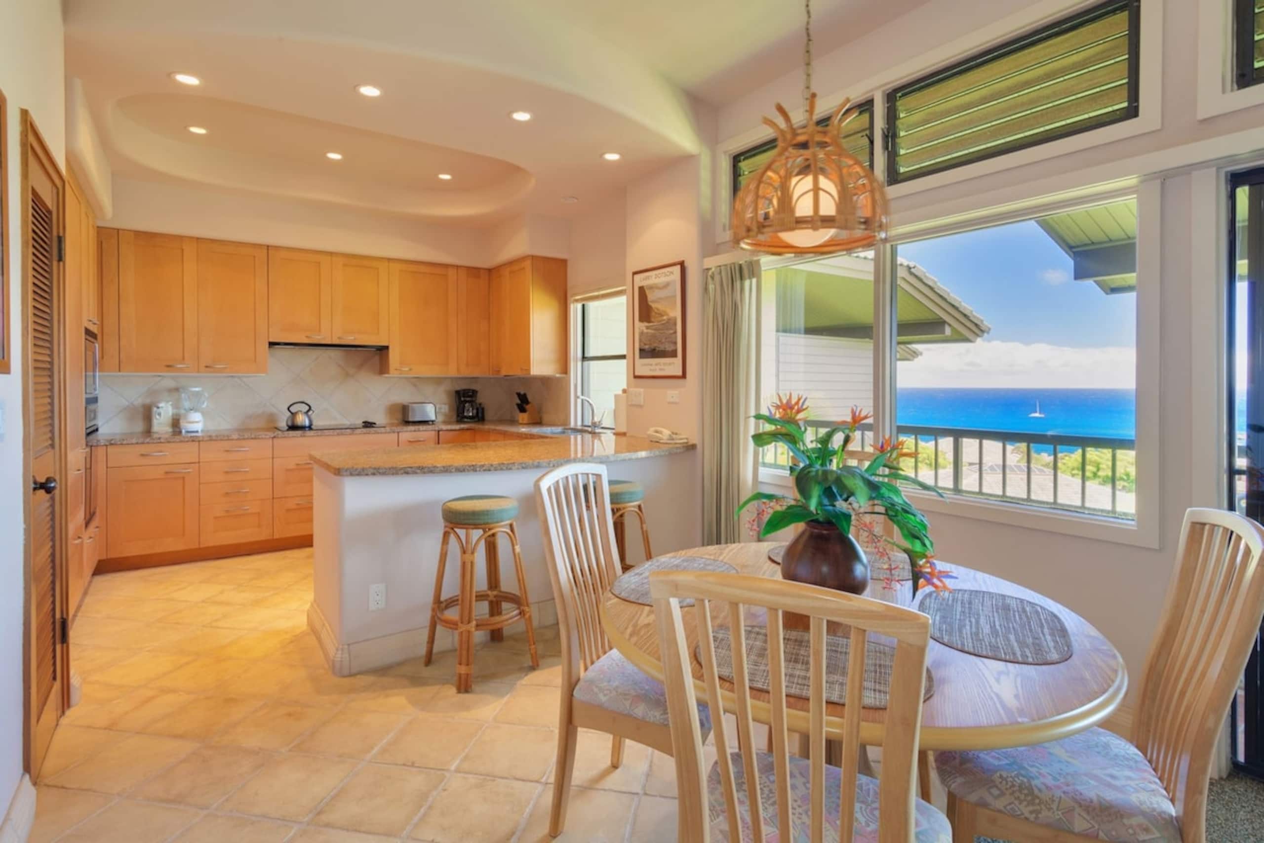 Villa in Lahaina · ★4.89 · 1 bedroom · 2 beds · 2 baths - Image 3