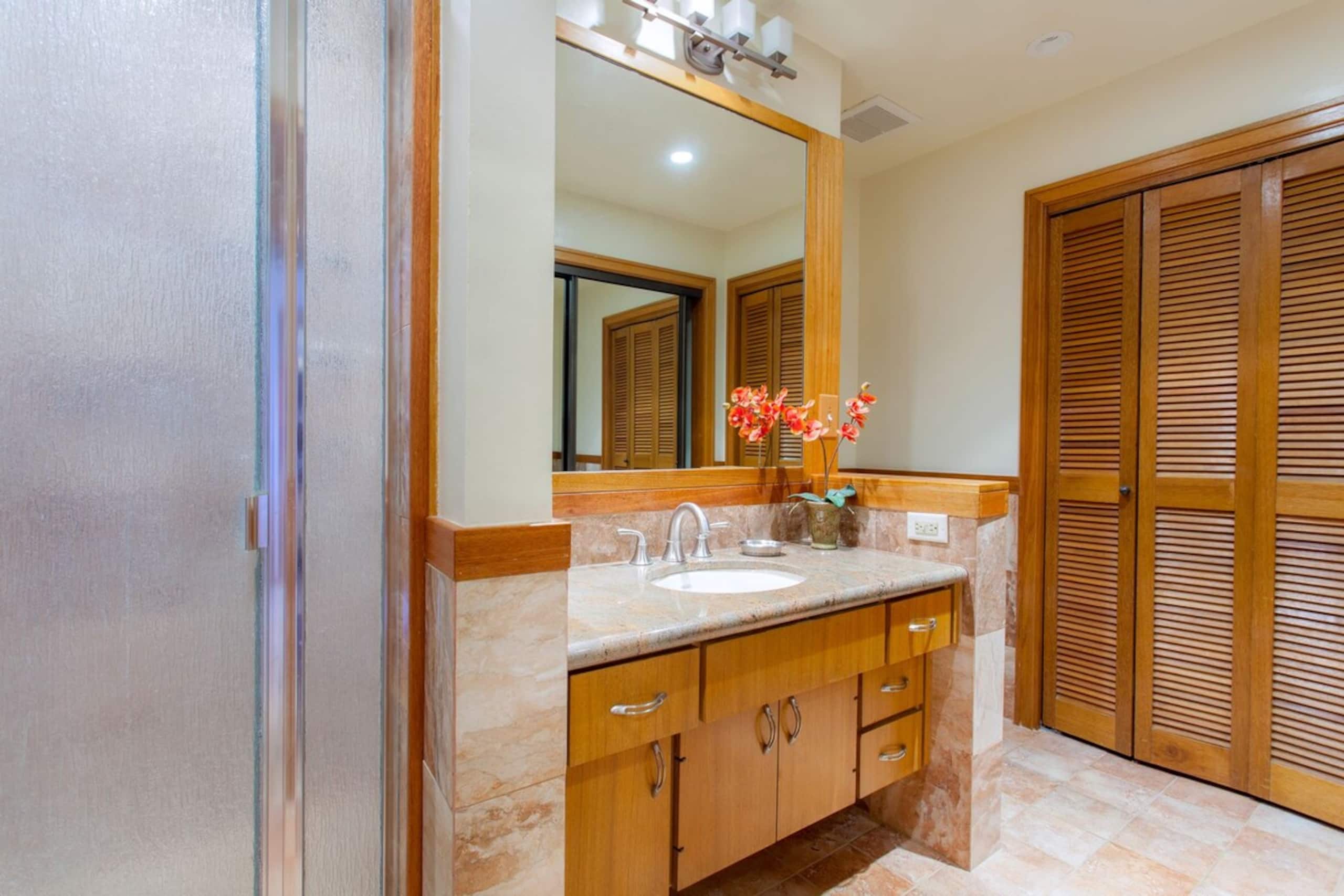 Villa in Lahaina · ★4.89 · 1 bedroom · 2 beds · 2 baths - Image 24