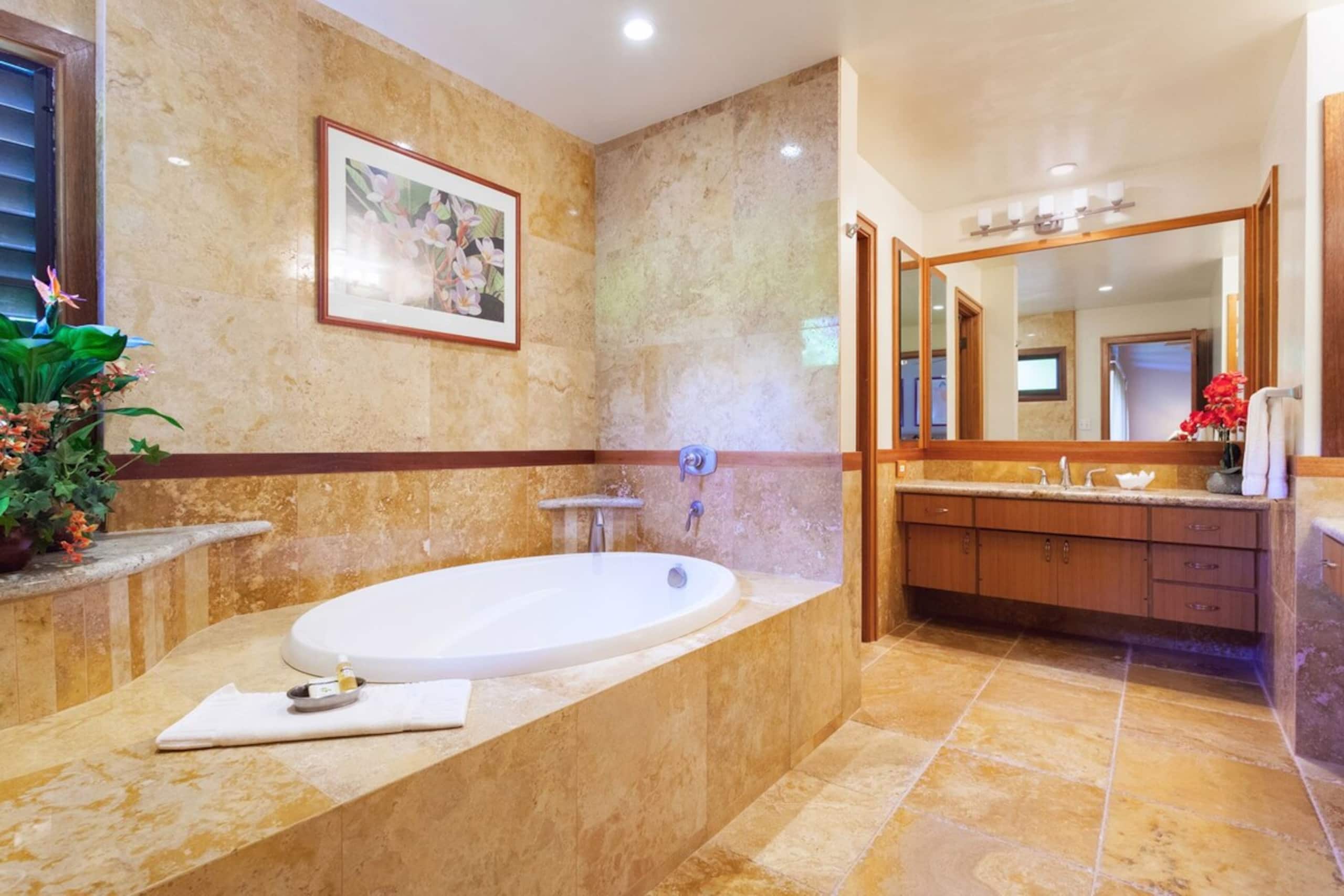 Villa in Lahaina · ★4.89 · 1 bedroom · 2 beds · 2 baths - Image 29