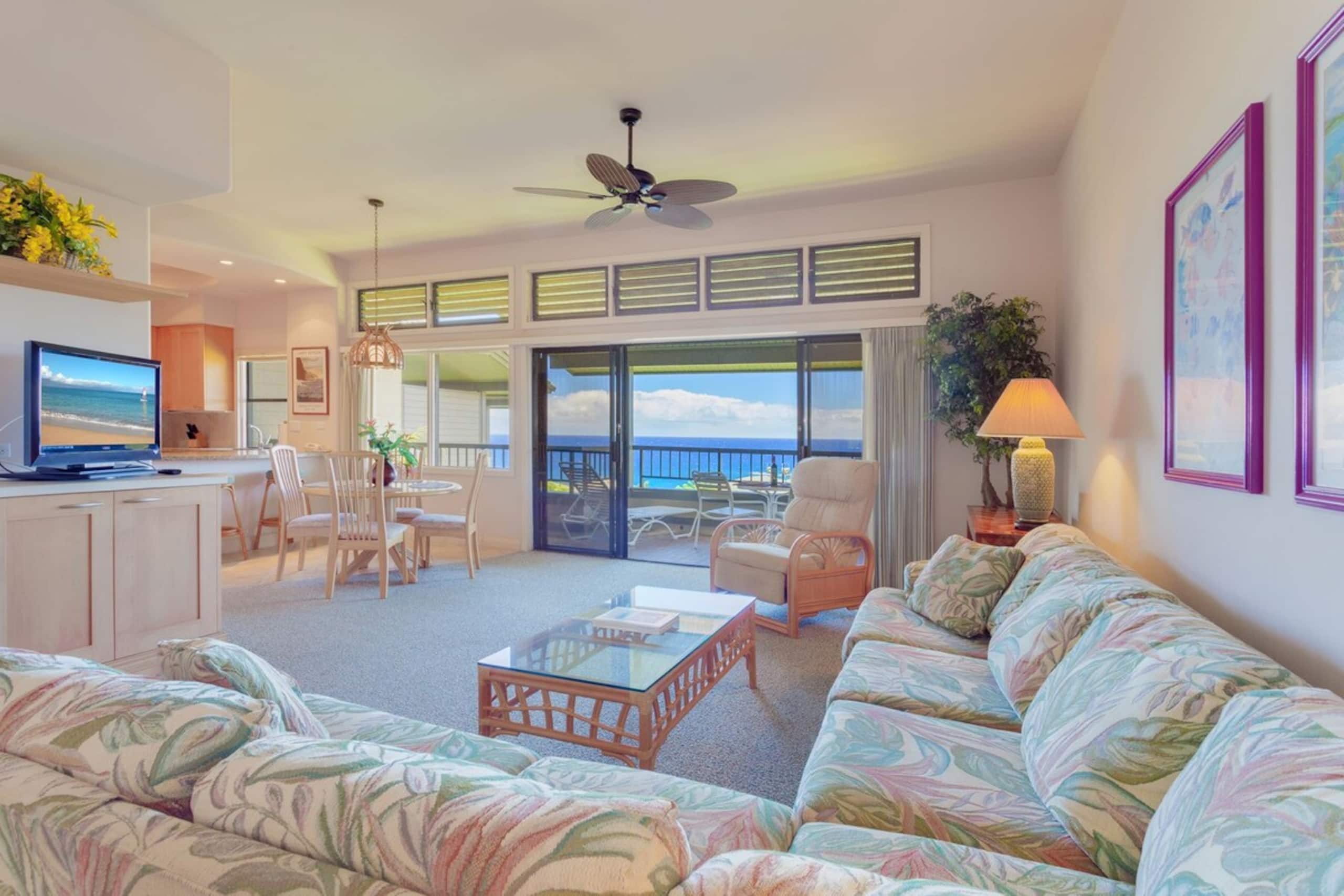 Villa in Lahaina · ★4.89 · 1 bedroom · 2 beds · 2 baths - Image 4
