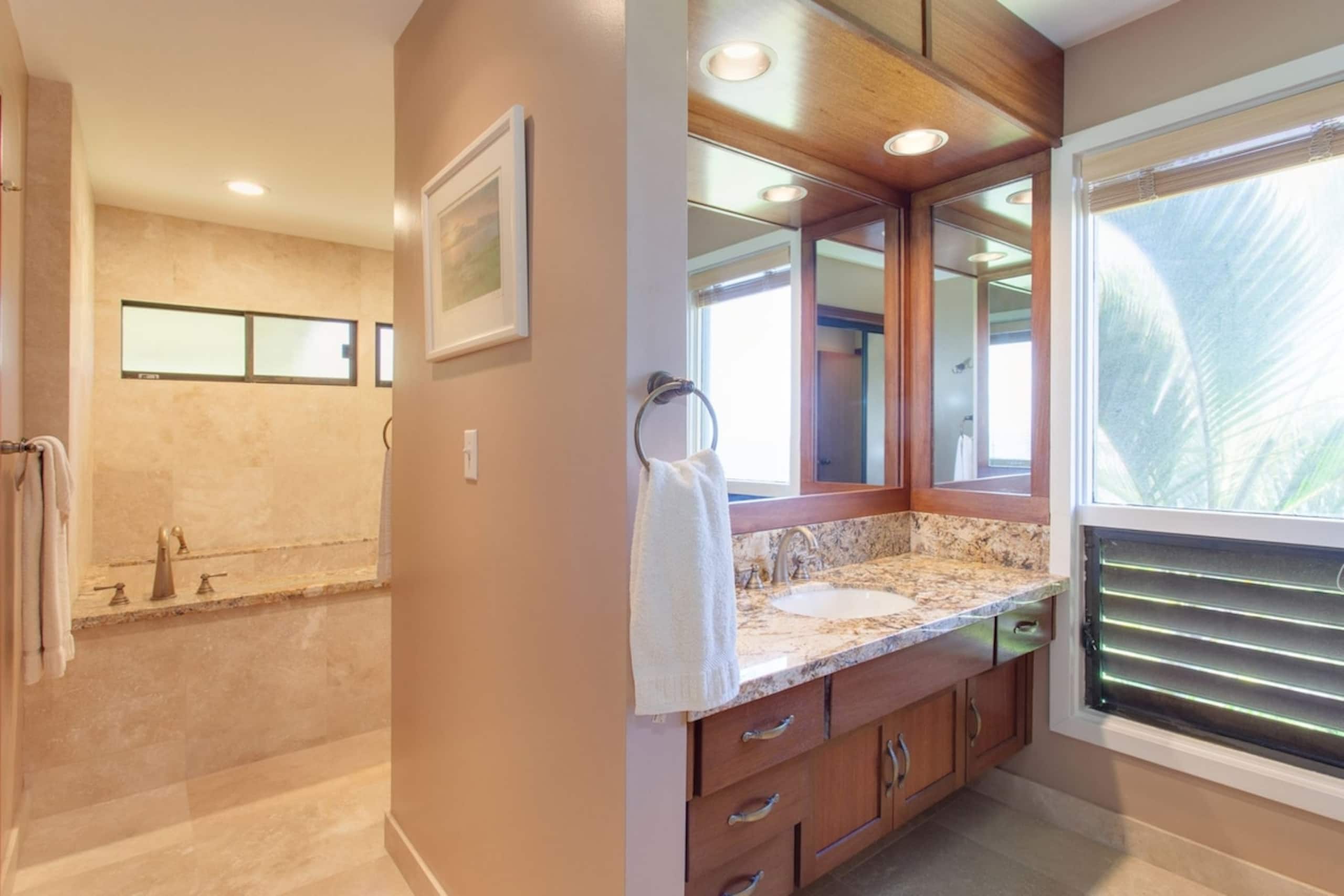Villa in Lahaina · ★4.99 · 1 bedroom · 2 beds · 2 baths - Image 23