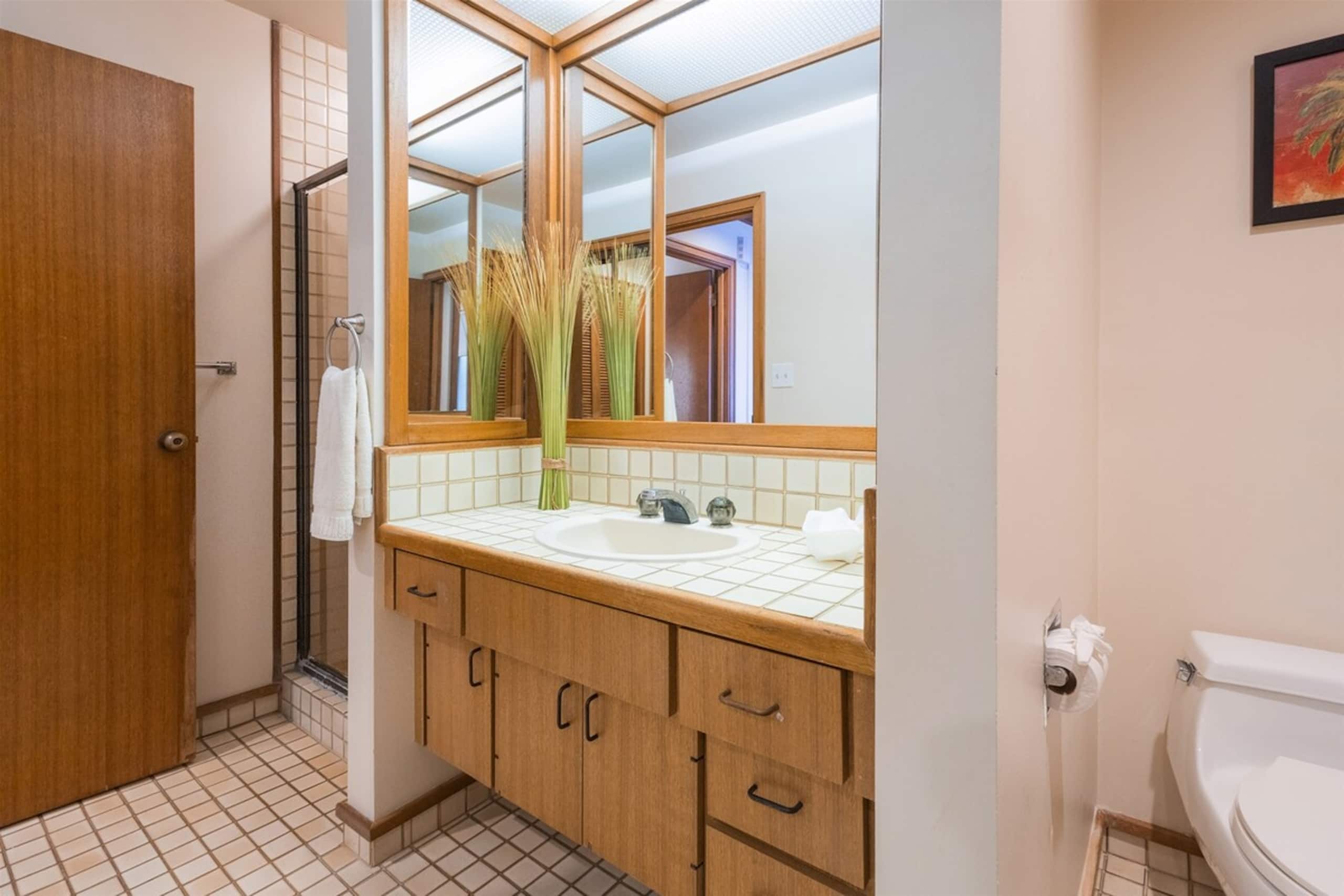 Villa in Lahaina · ★4.91 · 1 bedroom · 2 beds · 2 baths - Image 36