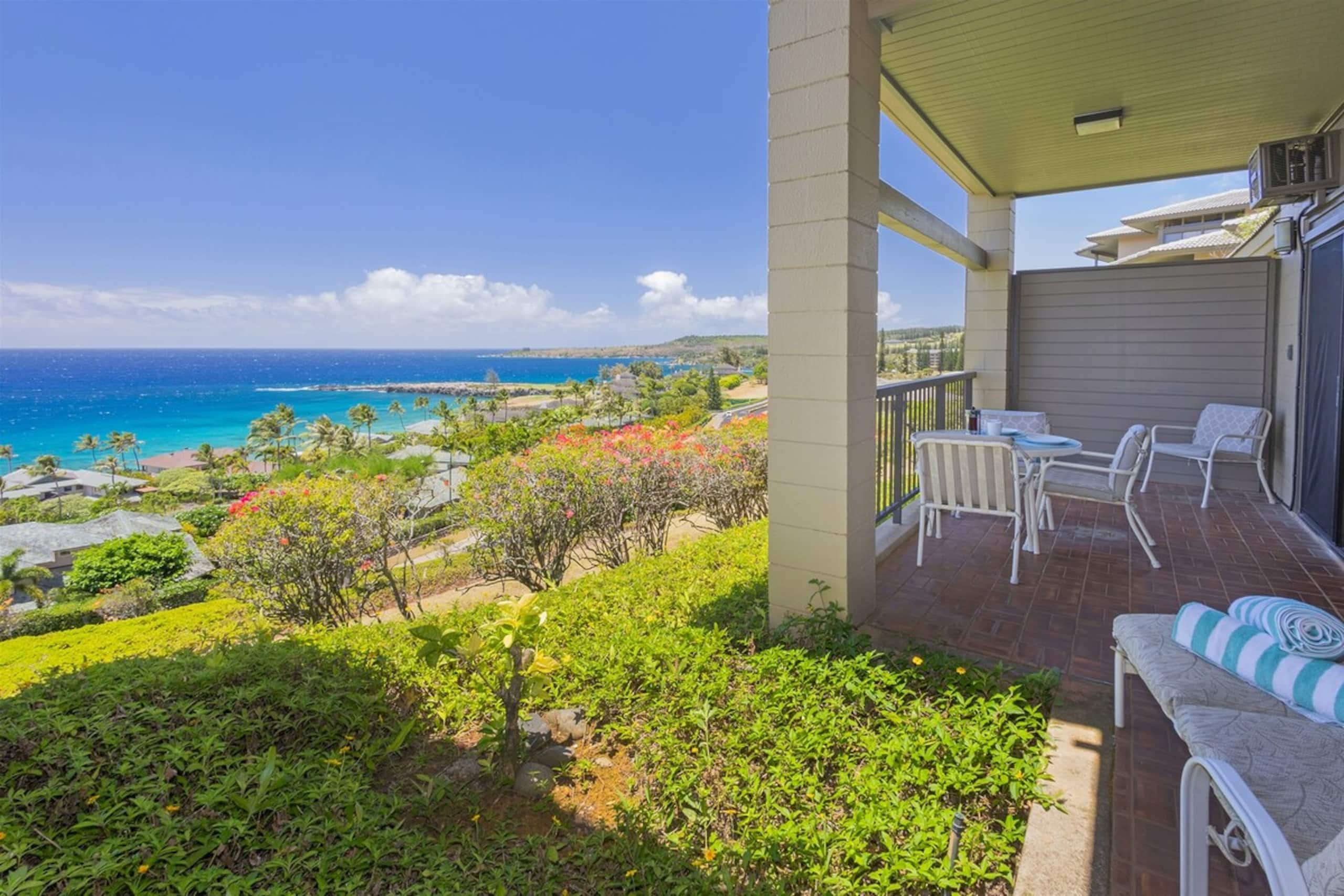 Villa in Lahaina · ★4.91 · 1 bedroom · 2 beds · 2 baths - Image 14