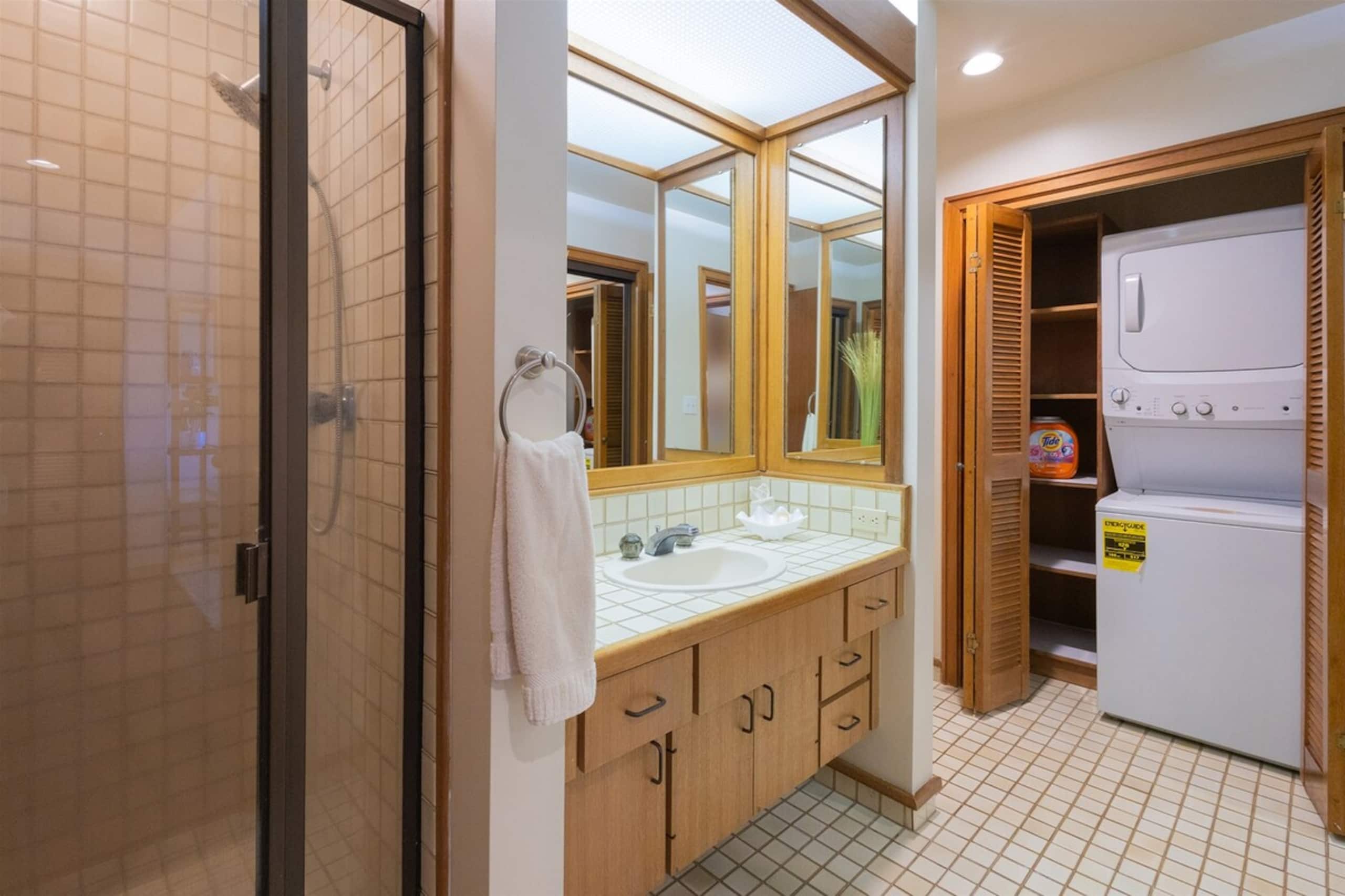 Villa in Lahaina · ★4.91 · 1 bedroom · 2 beds · 2 baths - Image 35