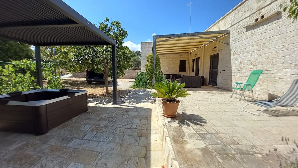 Stone Villa — photo 1