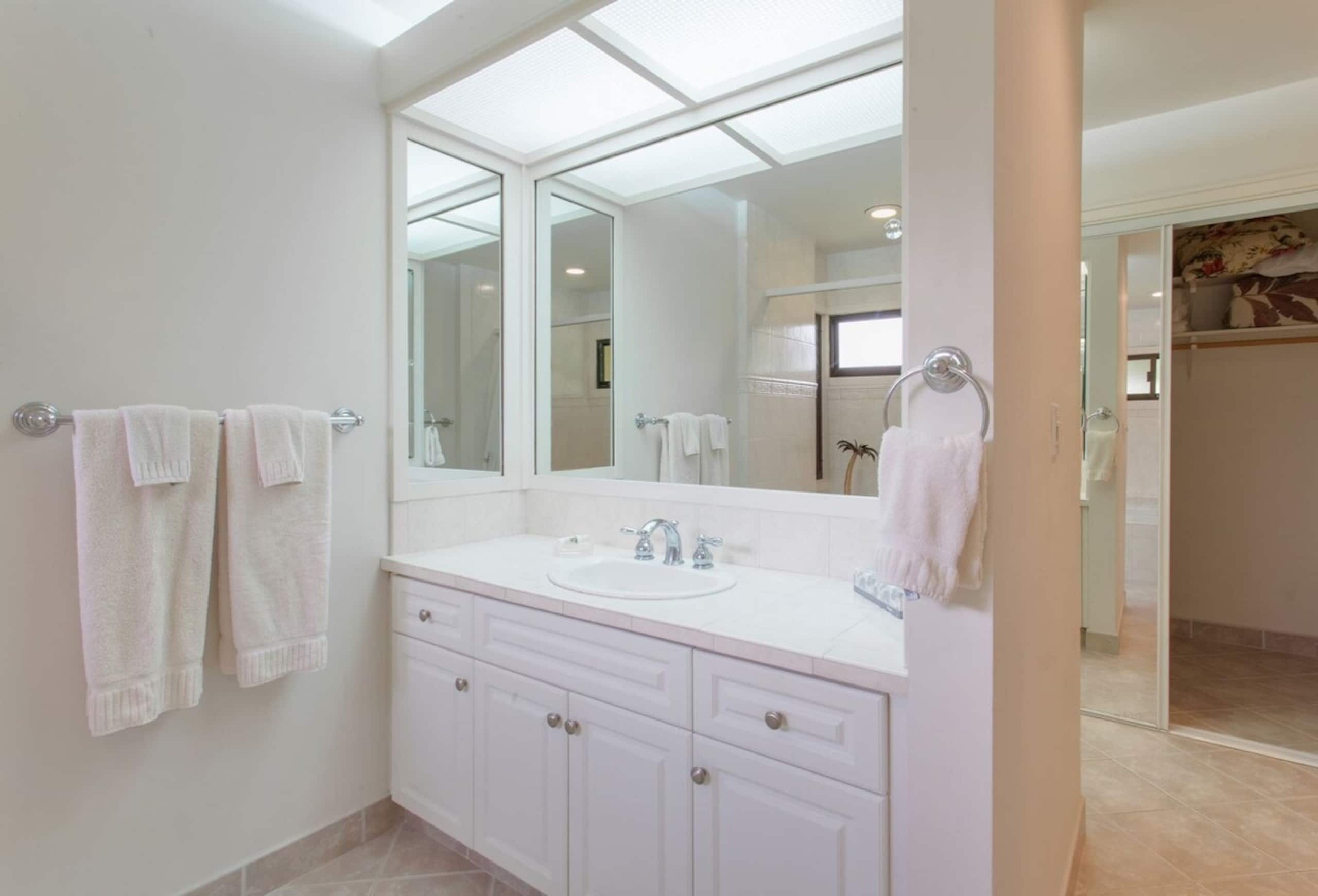 Villa in Lahaina · ★4.94 · 1 bedroom · 2 beds · 2 baths - Image 41