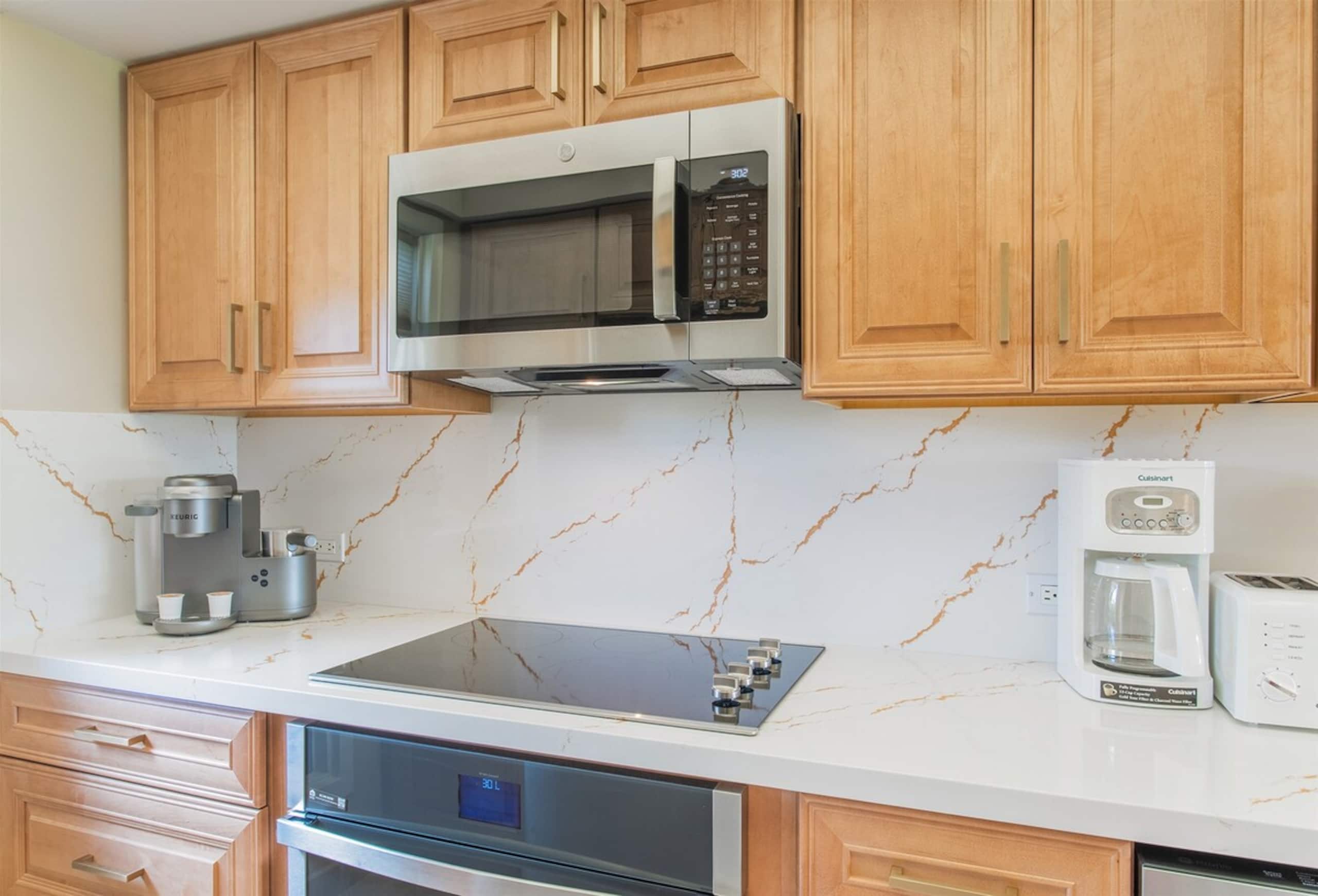 Villa in Lahaina · ★4.94 · 1 bedroom · 2 beds · 2 baths - Image 21
