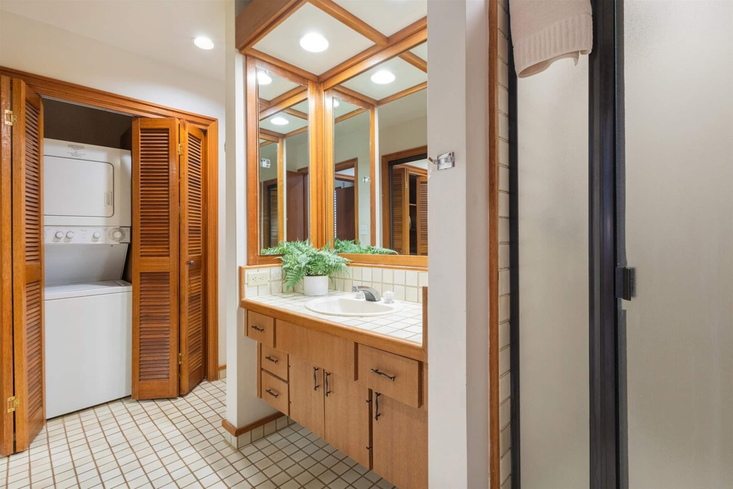 Villa in Lahaina · ★4.9 · 1 bedroom · 2 beds · 2 baths - Image 41