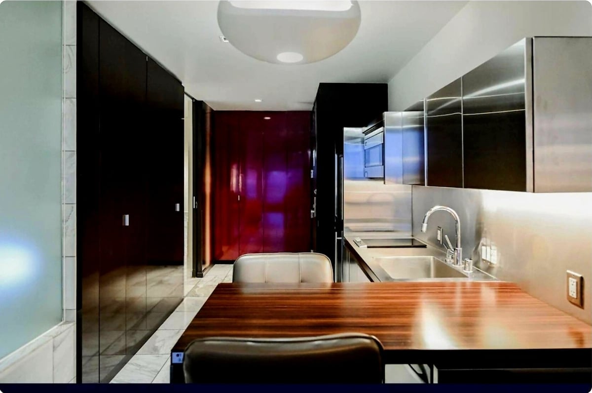 Strip View Luxury