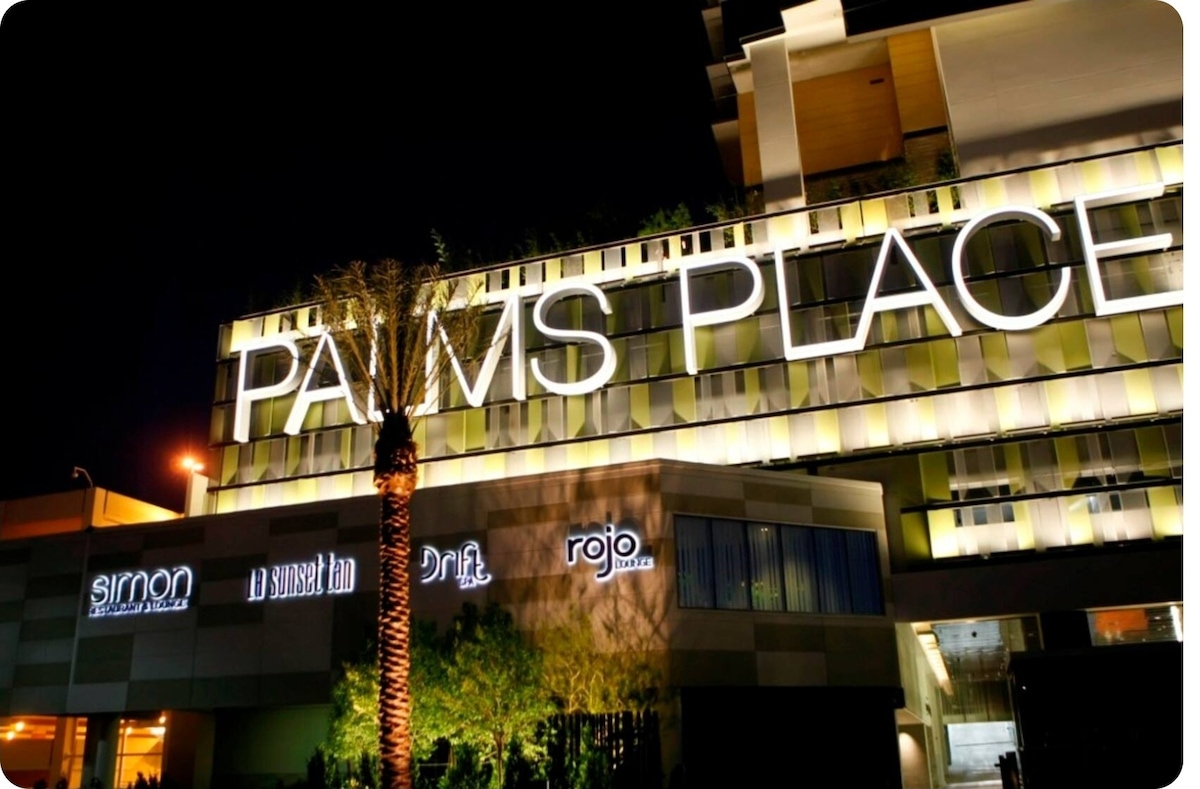 Strip View Luxury