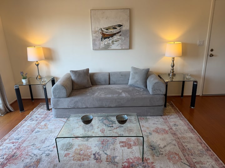 Santa Monica New One Bedroom Apt.(ocean Breeze 6) - Santa Mónica, CA