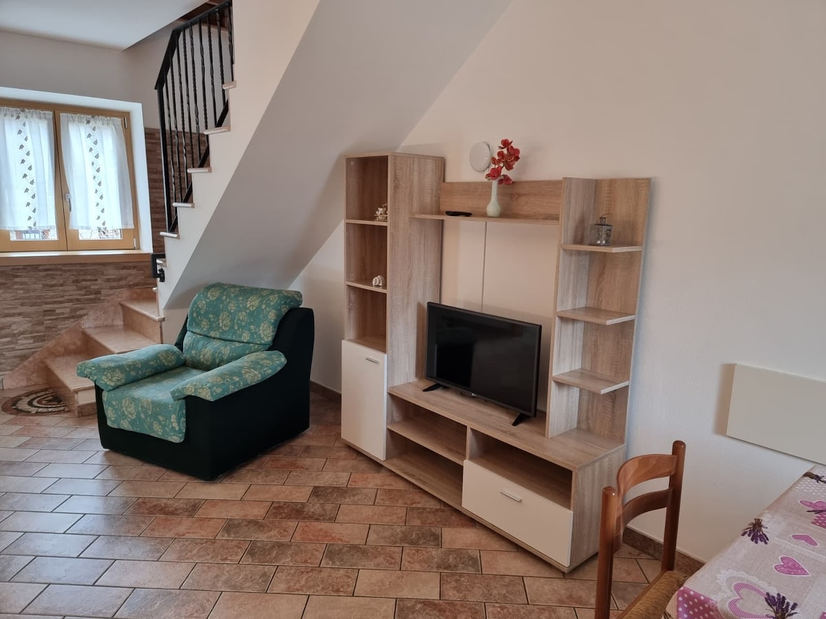 Top Airbnb: Rustico Pastoria - 4-room apartment 6 people a Ledro