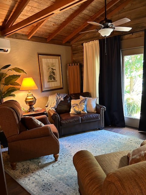 Popular Airbnb listing: Bois D' Arc - Comfy Studio Type Bungalow (private in Kerrville