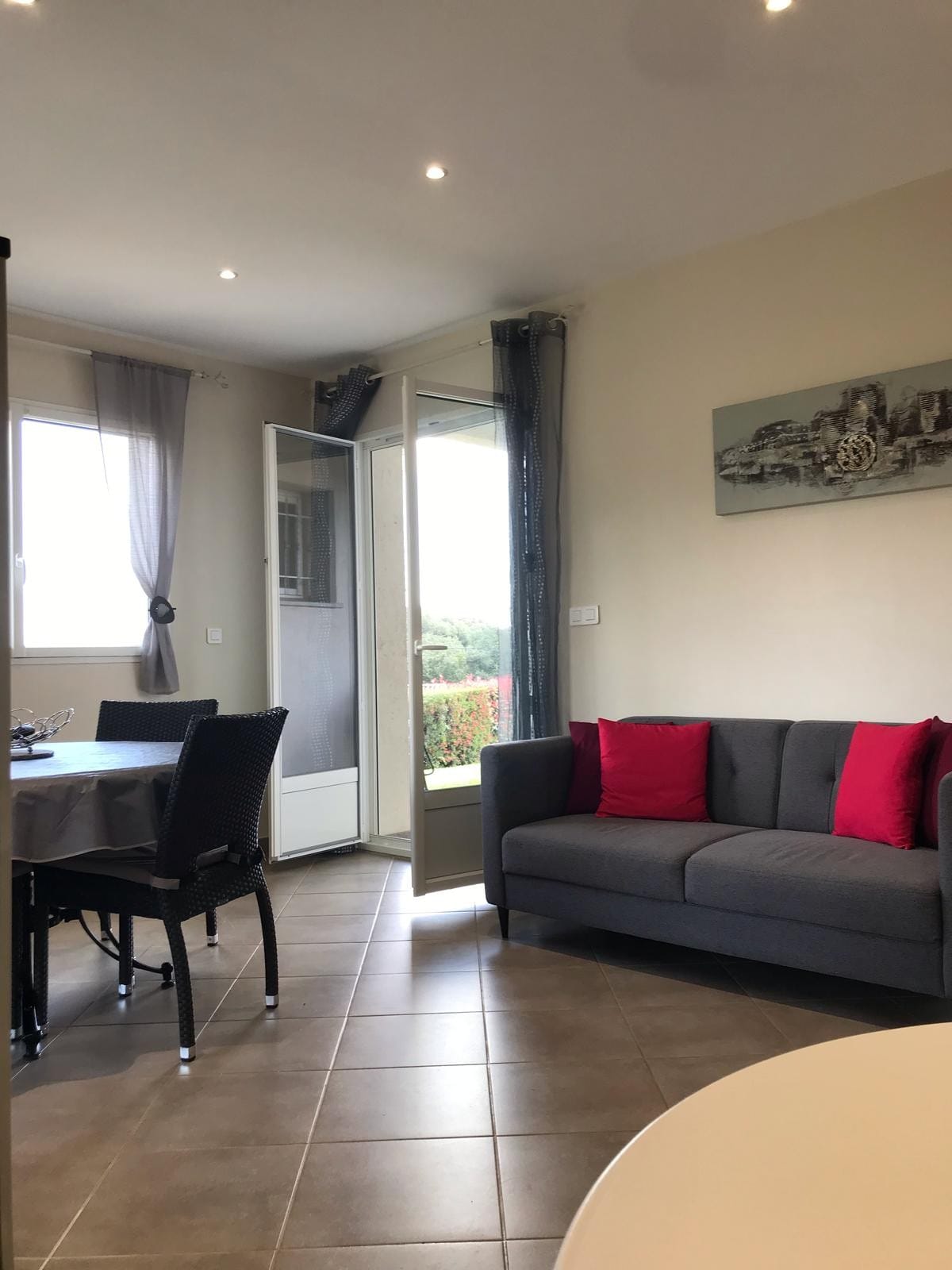 Annonce Airbnb populaire: The pine forest of Pezza Cardo Villa C, sea/mountain view à Porto Vecchio