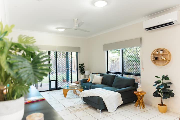 Welcome To Your Tropical Getaway! - Palmerston City